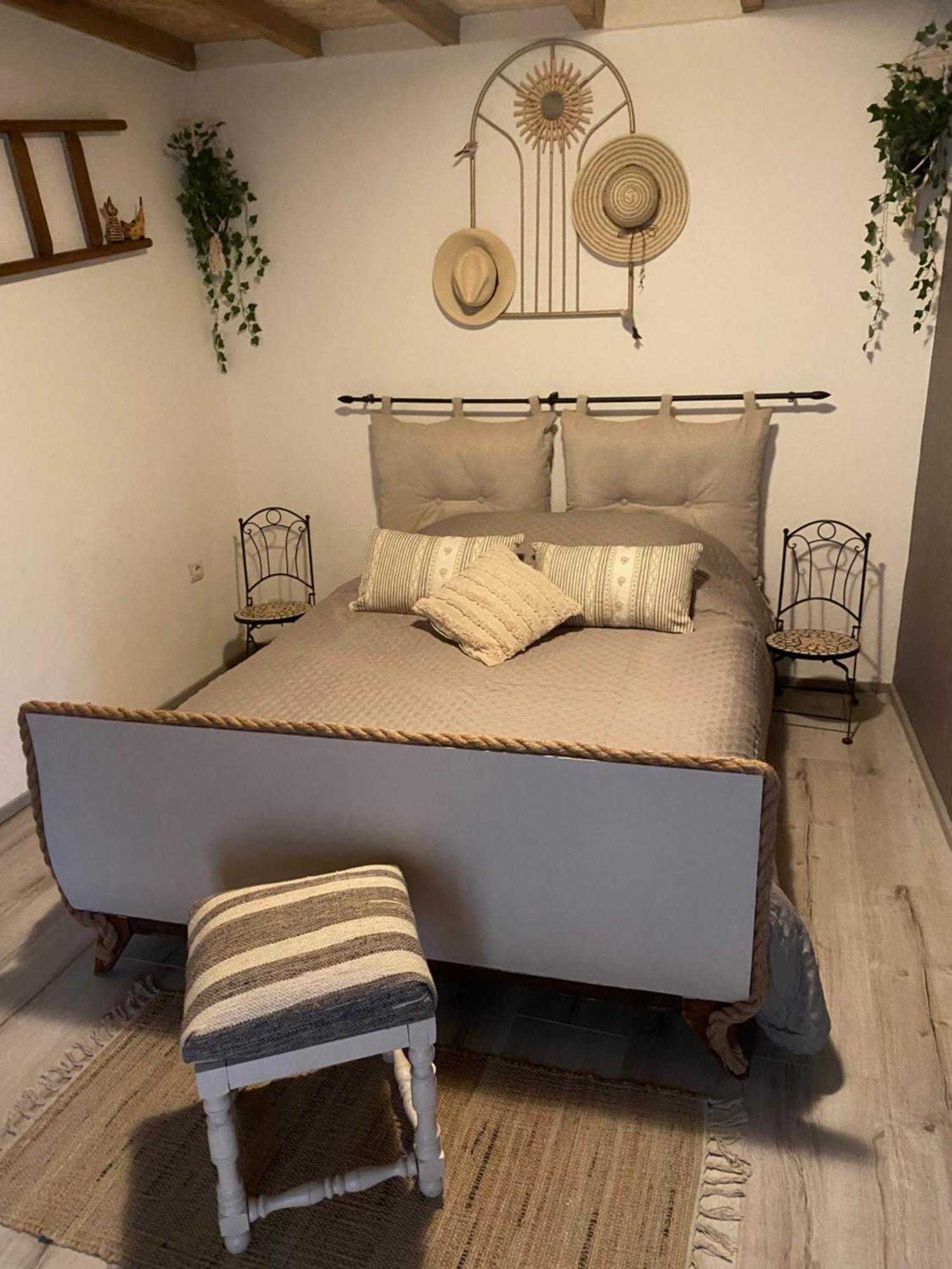 Maison De Village 5 Vacanciers Chez Nene Et Bibi 罗克莫尔 外观 照片